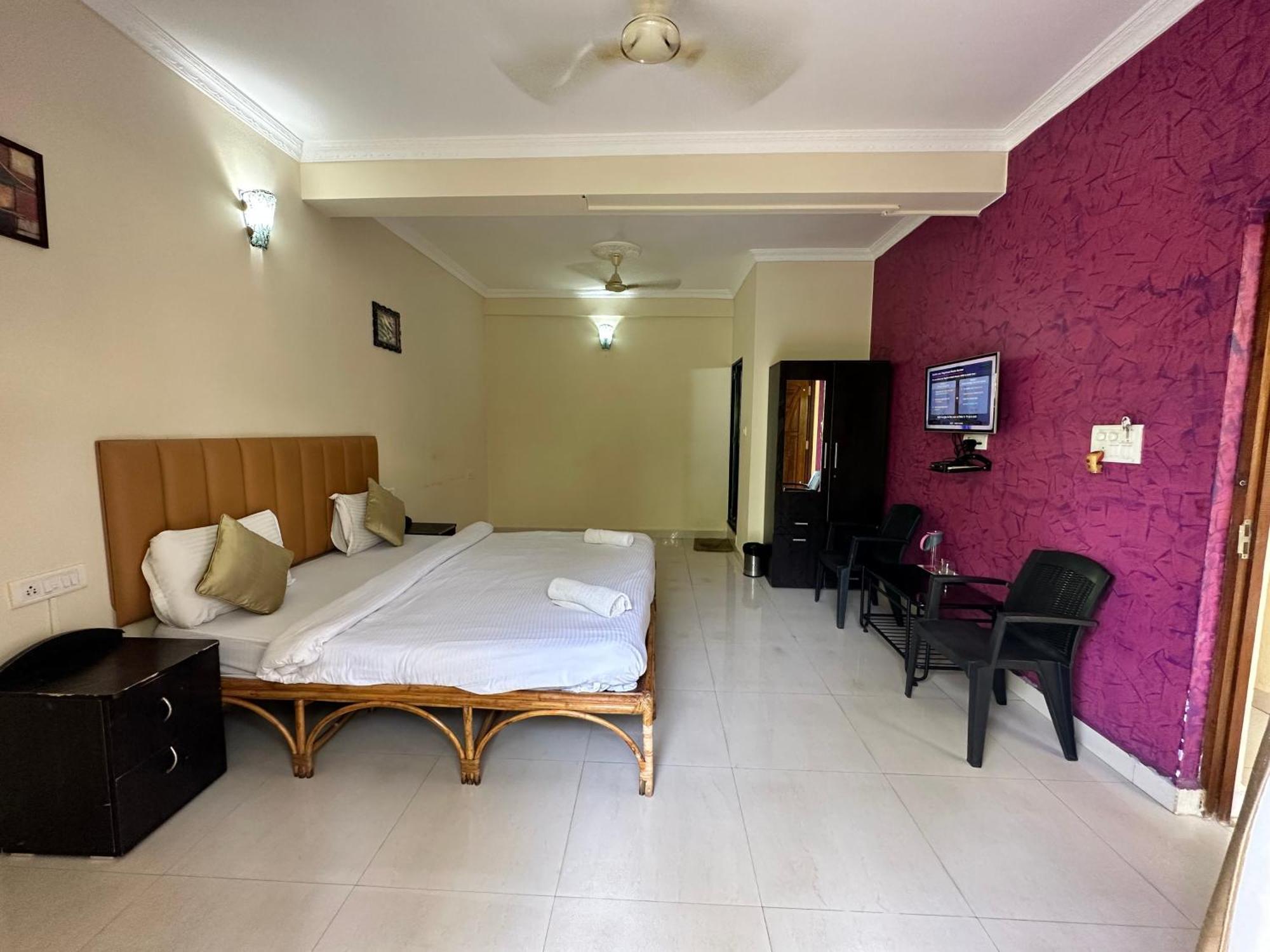 Hotel Leela Inn Candolim Marmagao Εξωτερικό φωτογραφία